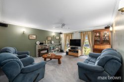 2 Doreen Ct, Montrose VIC 3765, Australia
