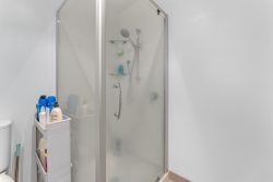 11/71A Spencer Road, Albany, North Shore City, Auckland, 0632, New Zealand