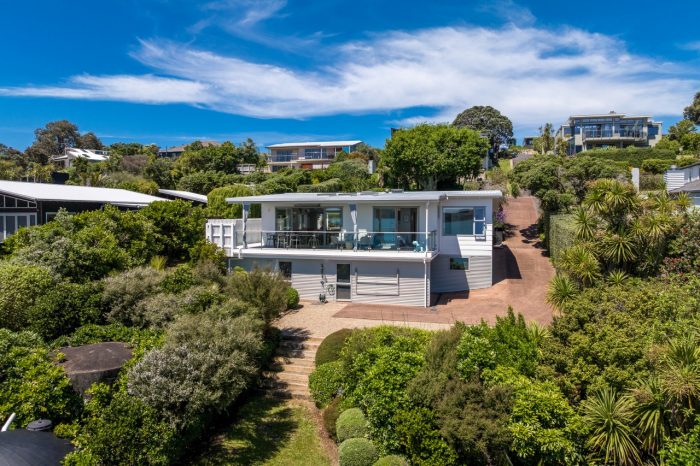 45 Kennedy Point Road, Surfdale, Waiheke Island, Auckland, 1081, New Zealand