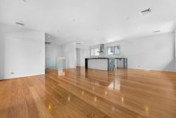 260 Queen St, Altona VIC 3018, Australia