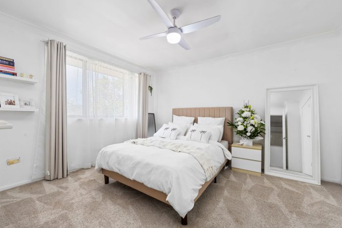 15 Adrian Cl, Bateau Bay NSW 2261, Australia