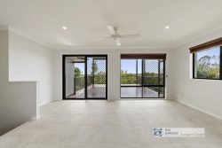 49 Old Ferry Rd, Banora Point NSW 2486, Australia