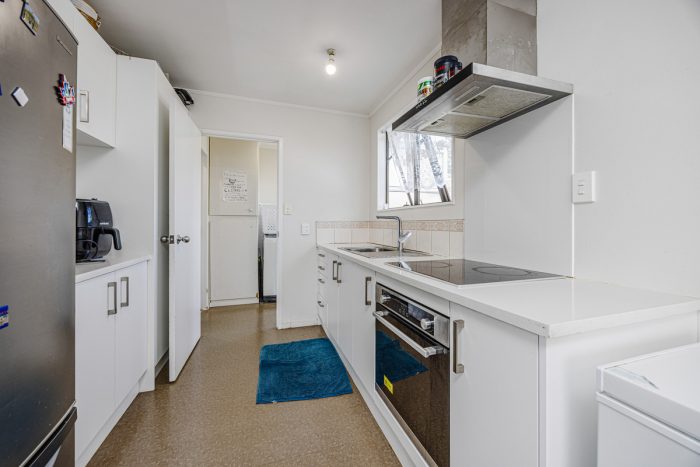 1/22 Silver Creek Road, Clendon Park, Manukau City, Auckland, 2103, New Zealand