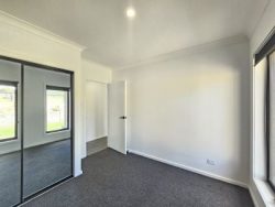 37 Stockyard Parade, Muswellbrook NSW 2333, Australia