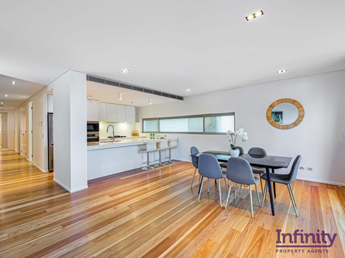 1/5 Waverley Cres Bondi Junction NSW 2022, Australia