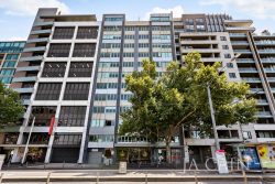 Unit 208/166 Wellington Parade East Melbourne VIC 3002, Australia