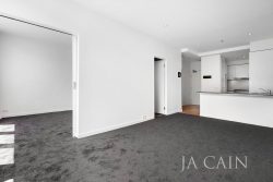 Unit 208/166 Wellington Parade East Melbourne VIC 3002, Australia