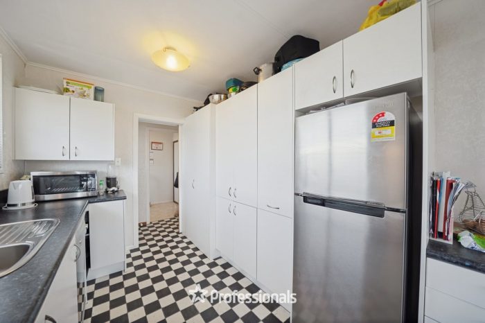 15 Wetherby Grove, Wainuiomata, Lower Hutt, Wellington, 5014, New Zealand