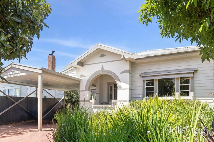 17 William St, Newtown VIC 3220, Australia