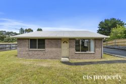 11A Browns Rd, Kingston TAS 7050, Australia