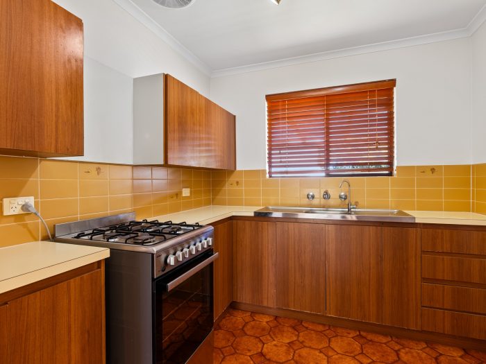 Unit 9/32A McMahon Rd, Morphett Vale SA 5162, Australia