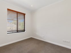 Unit 9/32A McMahon Rd, Morphett Vale SA 5162, Australia