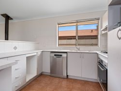 20A Wychitella Pl, South Kalgoorlie WA 6430, Australia