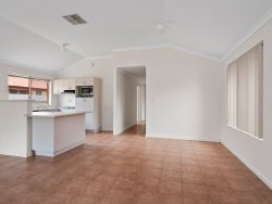20A Wychitella Pl, South Kalgoorlie WA 6430, Australia