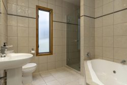 2/870 Acacia Bay Road, Acacia Bay, Taupo, Waikato, 3330, New Zealand