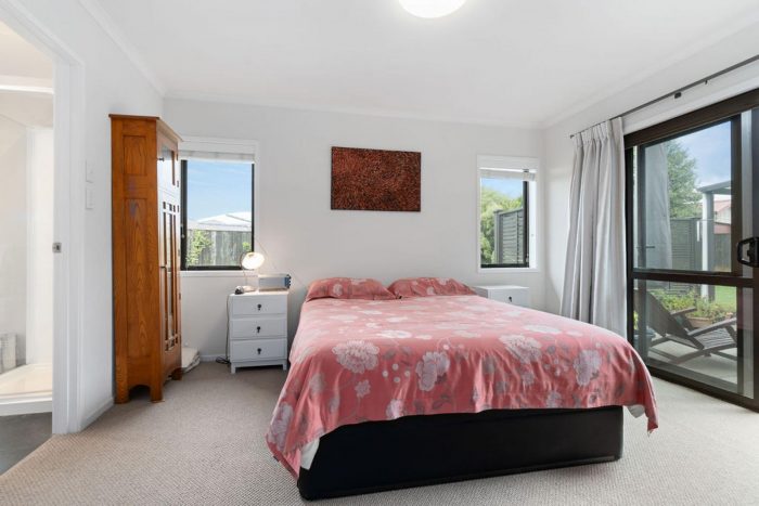 40 Armstrong Avenue, Carterton, Wellington, 5713, New Zealand