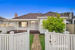 35 Arnold St, Sunshine West VIC 3020, Australia