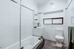 35 Arnold St, Sunshine West VIC 3020, Australia