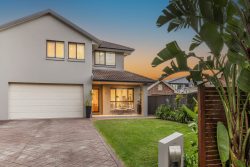 106B Wyralla Rd, Miranda NSW 2228, Australia