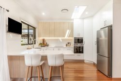 106B Wyralla Rd, Miranda NSW 2228, Australia