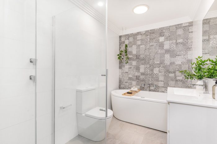 106B Wyralla Rd, Miranda NSW 2228, Australia