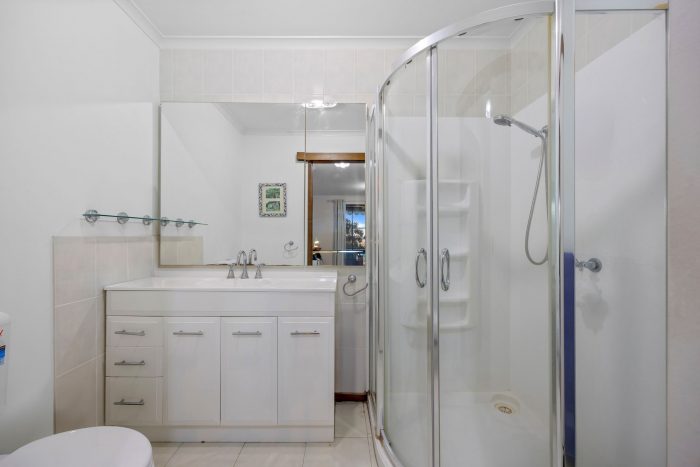 65 Bellinghams Hill Rd, Ararat VIC 3377, Australia
