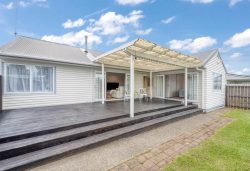 1/225 Birkdale Road, Birkdale, North Shore City, Auckland, 0626, New Zealand