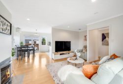 1/225 Birkdale Road, Birkdale, North Shore City, Auckland, 0626, New Zealand