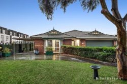 17 Black Knight St, Mordialloc VIC 3195, Australia