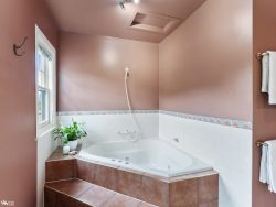 924 Cambridge Rd, Cambridge TAS 7170, Australia