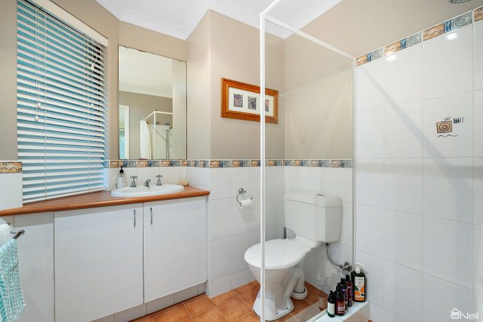 86 Challis Rd, Seville Grove WA 6112, Australia