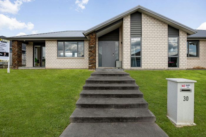 58 Chaucer Street, Cambridge, Waipa, Waikato, 3432, New Zealand