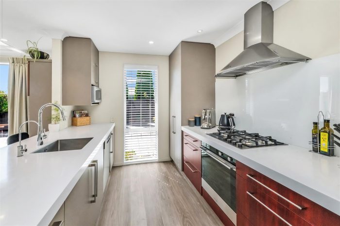 49 Coolspring Way, Redwood, Christchurch City, Canterbury, 8051, New Zealand