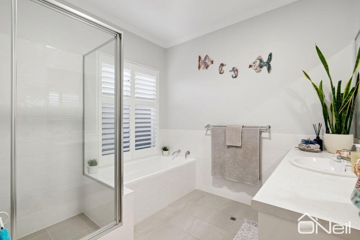 7 Cordite Cir, Byford WA 6122, Australia