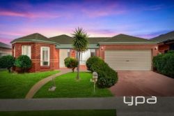 1 Erindale Pl, Craigieburn VIC 3064, Australia