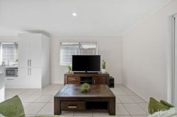 21 Eumundi St, Ormeau QLD 4208, Australia