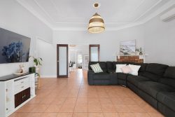 76 Canarys Rd, Roselands NSW 2196, Australia