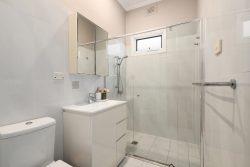 76 Canarys Rd, Roselands NSW 2196, Australia