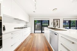 75 Ferguson St, Forestville NSW 2087, Australia