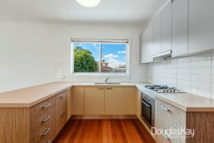 124 Hall St, Sunshine West VIC 3020, Australia