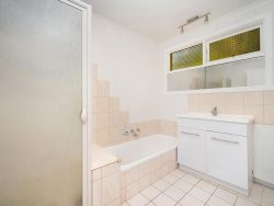 203 Raglan Parade, Warrnambool VIC 3280, Australia