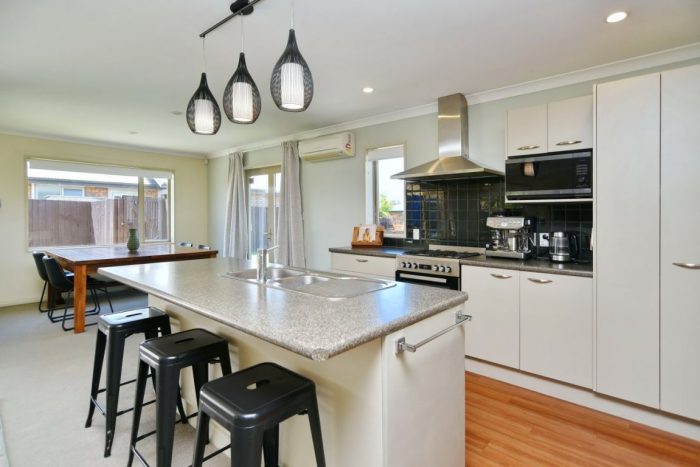 102 Charles Street, Rangiora, Waimakariri, Canterbury, 7400, New Zealand