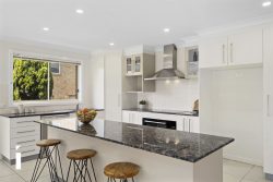 27 Kalianna St, Harrison ACT 2914, Australia