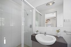 Unit 1/14 Winarlia Ln, Gungahlin ACT 2912, Australia