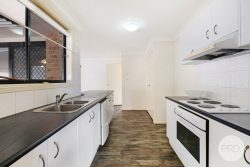 27 Janelle St, South Tamworth NSW 2340, Australia