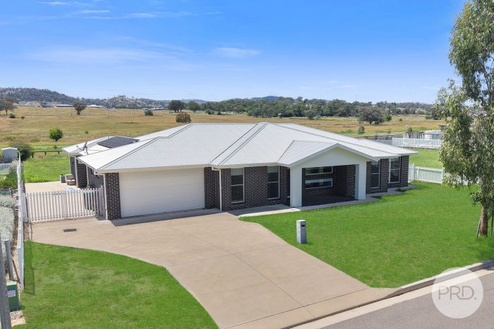 22 Jubata Dr, Moore Creek NSW 2340, Australia