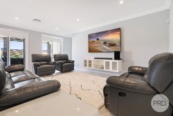 22 Jubata Dr, Moore Creek NSW 2340, Australia