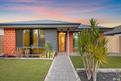 27 Kardan Blvd, Byford WA 6122, Australia