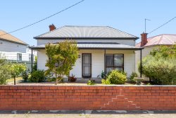 25 Kofoed St, Ararat VIC 3377, Australia