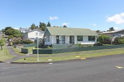 138 Lethbridge Street, Feilding, Manawatu, Manawatu / Whanganui, 4702, New Zealand